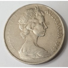 AUSTRALIA 1980 . TWENTY 20 CENTS COIN . ERROR . OIL FILLED DIE ON OBVERSE